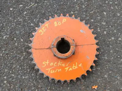Split Roller Chain Sprocket 80C35, Size 80, 35 Teeth