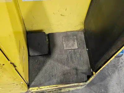Used HYSTER 40XMR Reach Trucks British Columbia CA | Lenmark #1488877