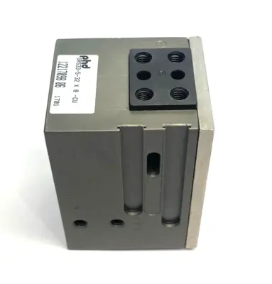 Used PHD Low-Profile Short Stroke Pneumatic Gripper, 2-Finger Parts (Hydraulics and Pneumatics) Michigan US | Maverick Industrial Sales #1395136