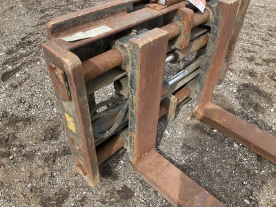 Used _UNKNOWN_ _UNKNOWN_ Pallet Positioners Michigan US | Miedema Asset Management Group #1437671