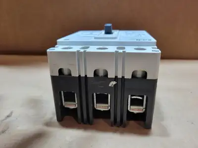 NEW EATON FDB3050L