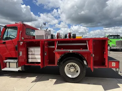 Used 2024 FREIGHTLINER MM106 SERVICE BODY Service & Utility Trucks Minnesota US | Carco Truck & Equipment #1513980