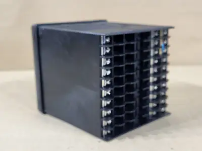 USED YOKOGAWA UT351