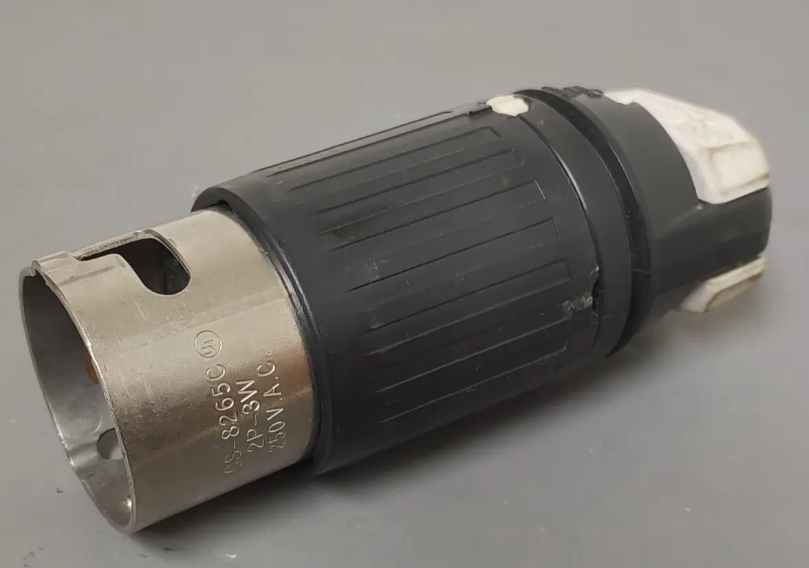 🔥Hubbell Locking Plug, CS8265C, 50 A, 250V AC, Single Phase, 2 Pole