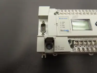Allen Bradley 1766-L32AWA MicroLogix 1400 Controller Module 32Pt Ser C FW 21.007
