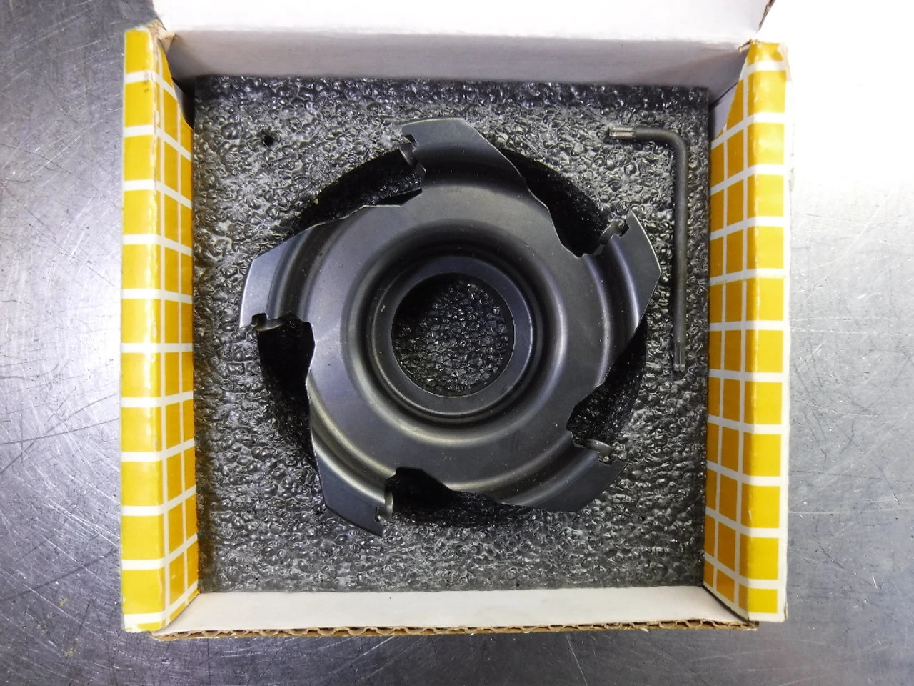 Kennametal 4" Indexable Facemill 1.25" Arbor KPSSR400LF355 (LOC1869A)