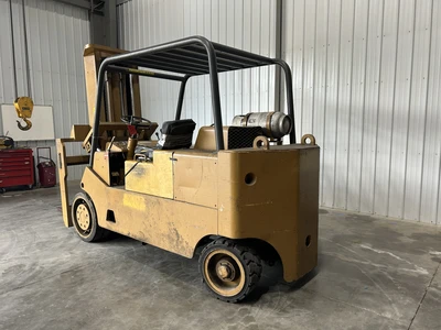 USED CATERPILLAR T250