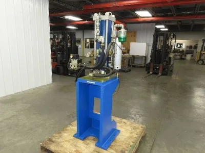 Hirotaka PCH-24-1015-V3-G Pneumatic Press 24 Ton 100mm Stroke 15mm High Thrust