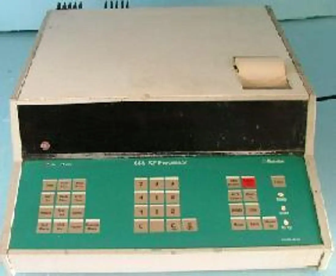 USED METROHM 840. NR. 18400110011232. (FRAME HAS BEEN BROKEN OFF). OPERATING ELEMENT FOR TITRANDOS