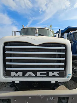 MACK Granite Commercial trucks | Iron Listing (23)