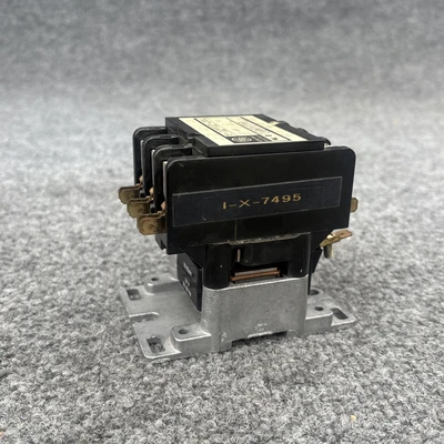 Used GE CR353AD3BH1 Relays & Switches California US | Davliegogo LLC #1725462