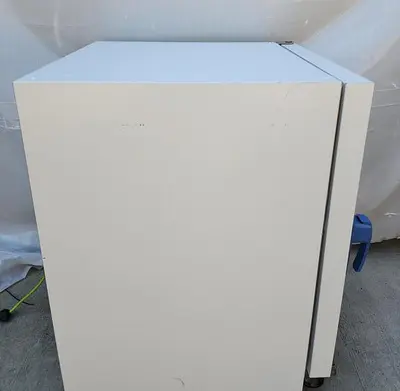 USED THERMO HERATHERM IMH100