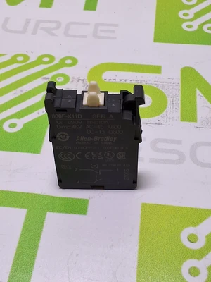 ALLEN BRADLEY 800F-X11D DUAL CIRCUIT CONTACT - LOT OF 2 - NEW