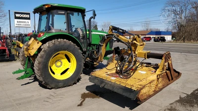 USED 2014 JOHN DEERE 6105D
