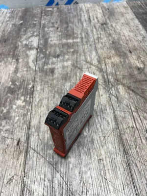 USED Allen Bradley 440R-EM4R2