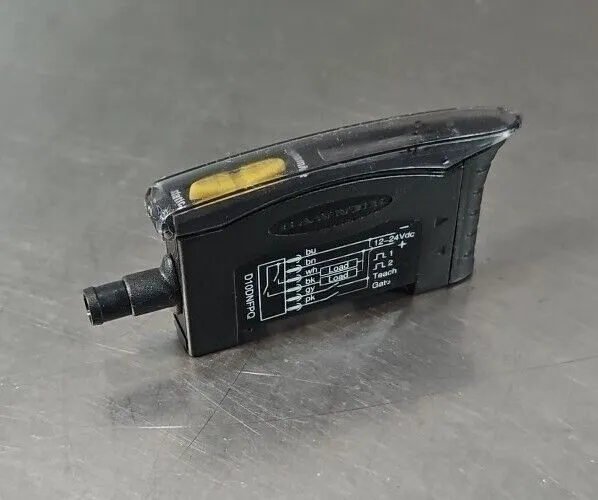Banner D10DNFPQ Photoelectric Sensor 12-24VDC Loc5E-19