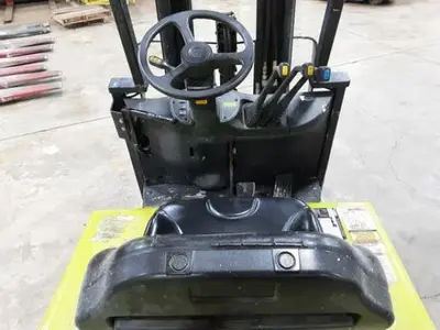 USED 2020 CLARK TMX15