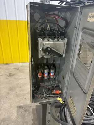 240v --> 600v x 15 KVA HAMMOND TRANSFORMER PORTABLE POWER UNIT AND SWITCHBOXES: STOCK #21009