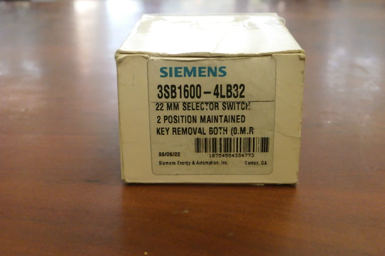 New | in-Stock Siemens 3SB1600-4LB32 Safety Products (Other) Arizona US | ASSET CONVERSION SPECIALISTS, INC. #312880