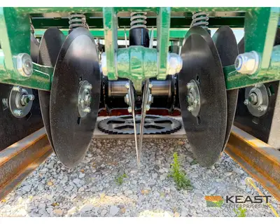 Used PH OUTDOORS _UNKNOWN_ Food Plot Seeders Iowa US | Keast Enterprises #1360437