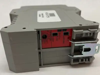 New | in-Stock OMRON FLEXIBLE SAFETY RELAY UNIT 24VDC 5W MAX Relays & Switches | Maverick Industrial Sales #1108779