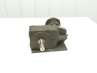 FG220S01 Gearbox Reducer 9.864 Ratio Dual Output Shaft IEC 63 Motor Adapter