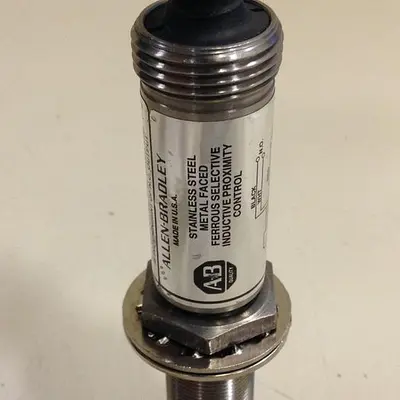 NEW ALLEN BRADLEY 871T-A3A18FE-12