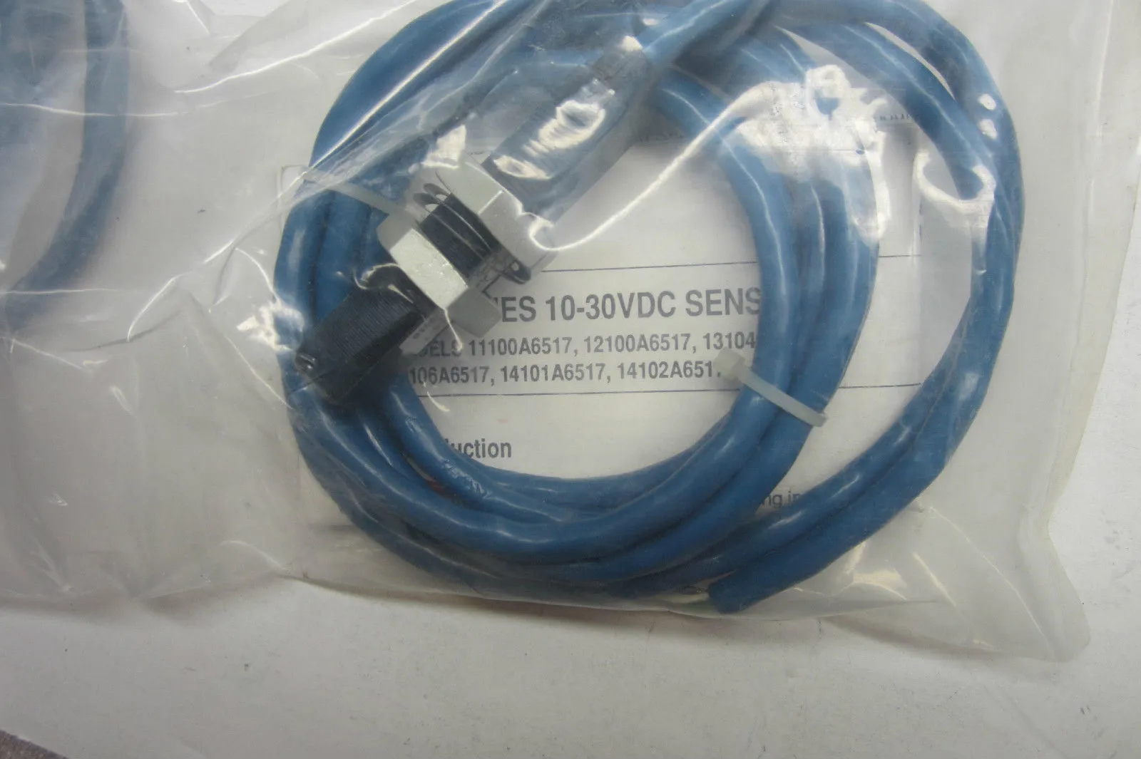 NEW OPCON 14101A-6517 PHOTO SENSOR 14101A6517