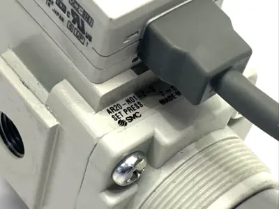 AR20-N01-Z-B, ISE35-N-65-P | SMCAR20-N01-Z-B Pneumatic Regulator w/ ISE35-N-65-P Pressure Switch 1/8" NPT - Used