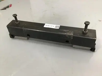 USED CINCINNATI MILACRON 5040389