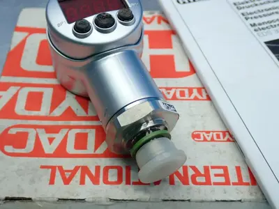 NEW HYDAC 908129