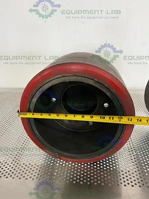 USED LOT OF 2 - RAYMOND 10" X 5" POLYURETHANE FORKLIFT TIRES 6T2