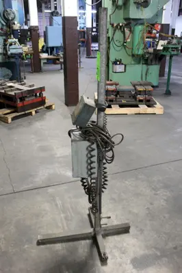 P/A INDUSTRIES MODEL LC LOOP CONTROLLER. STOCK # 0681324