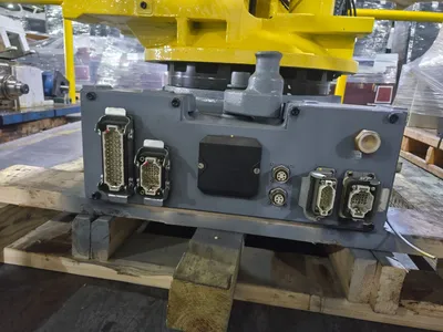 USED 2014 FANUC R-2000IB/210F + R30IB