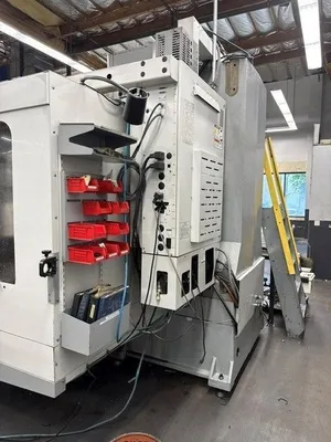 2010 HAAS VF-6/40TR Vertical Machining Centers | Bayou Machinery (7)