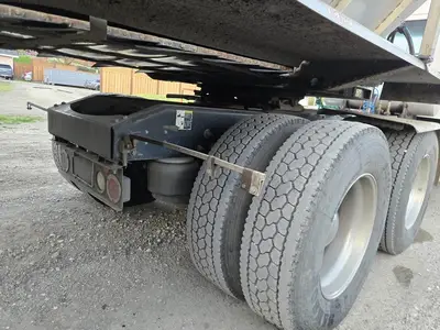 USED 2018 PETERBILT 567