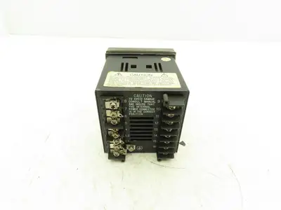 Honeywell DC230B-CE-00-10-0000000-00-0 Mini Pro Temp Controller 90-250VAC