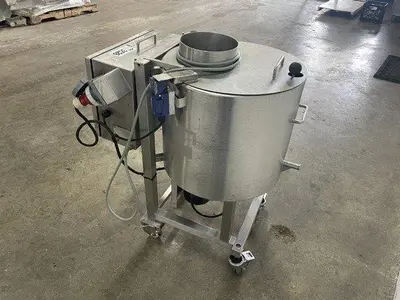 USED 2003 CFS BTM 79