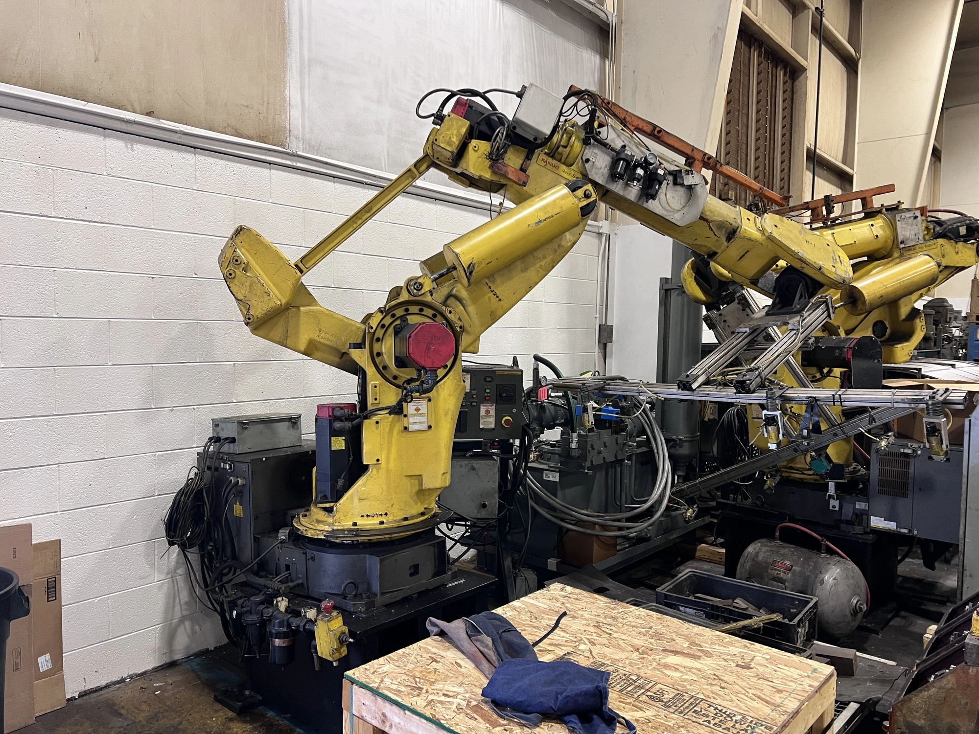 USED 1997 FANUC S-420IF