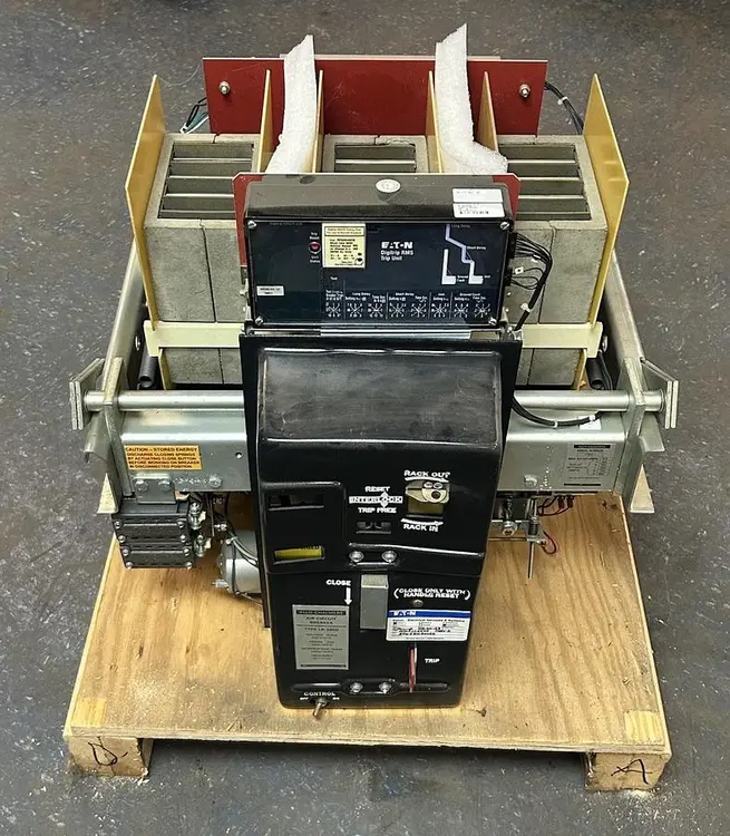 Used ALLIS-CHALMERS LA-1600 Circuit Breakers Ohio US | Surplus Asset Holdings #1185481