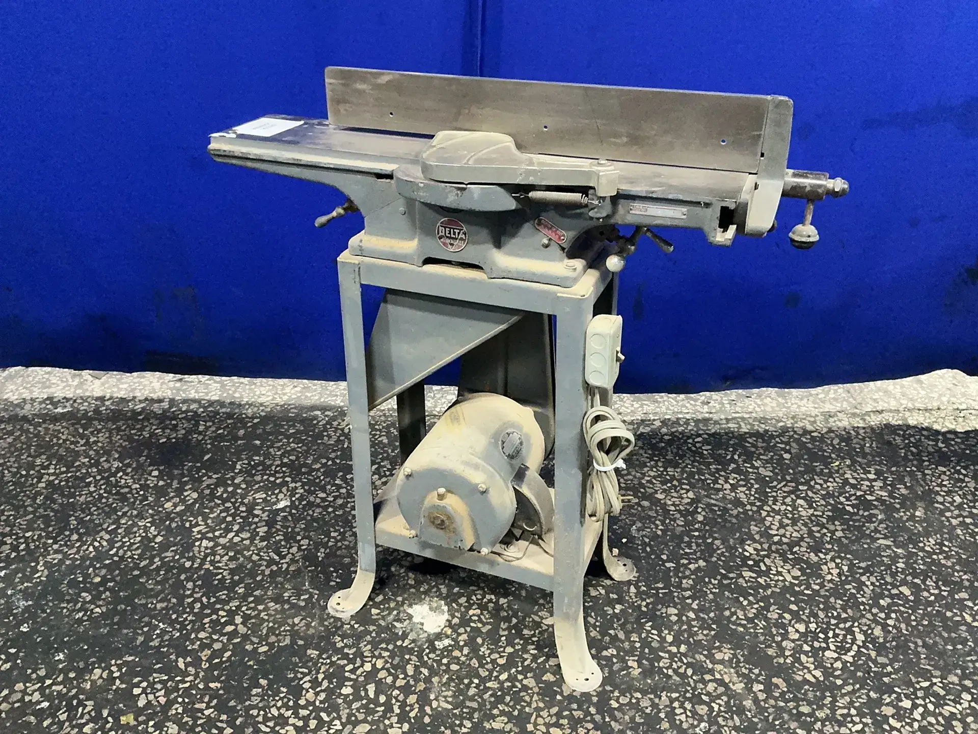 Used DELTA NJ227 Woodworking Jointers Ohio US | HGR 24 #1291894