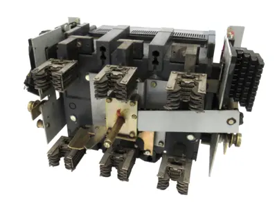 USED GENERAL ELECTRIC SSD08B204 POWER BREAK II BREAKER 800A