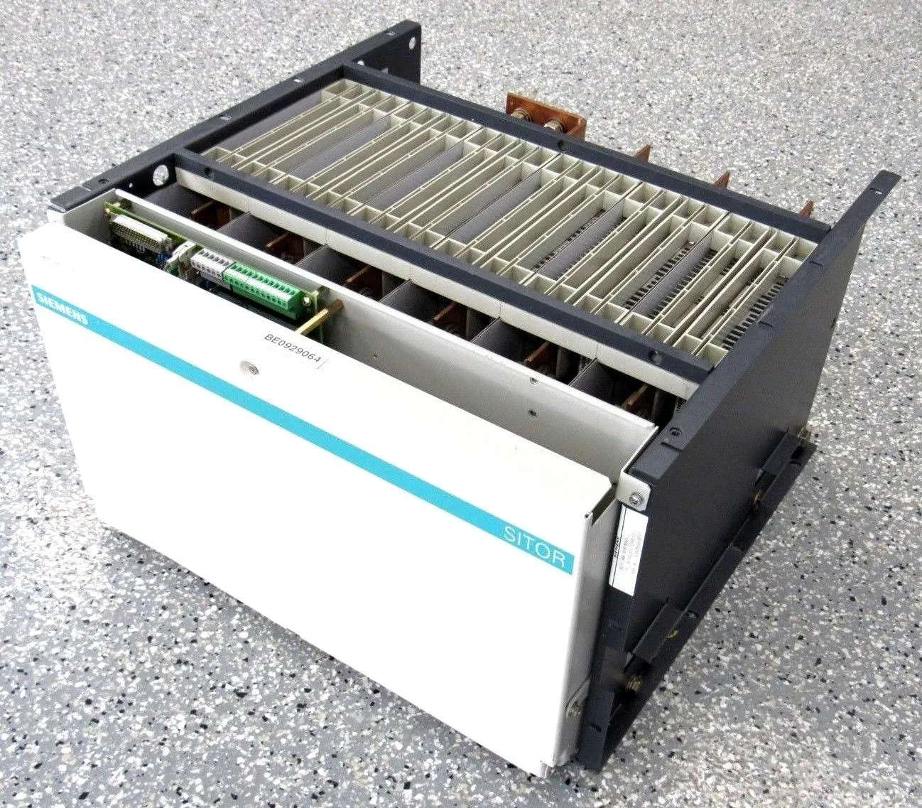 NEW SIEMENS 6QG-3516-5EA01 THYRISTOR 6QG35165EA01 A-96365464-00071