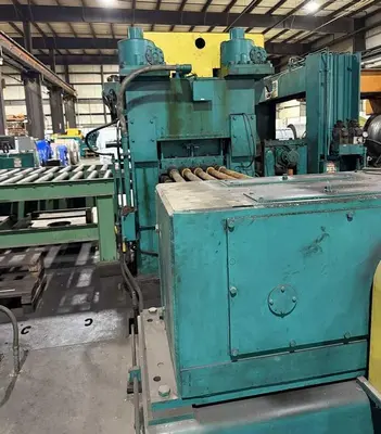 74" x 0.375" x 60,000 Lb Herr Voss Cut To Length Line