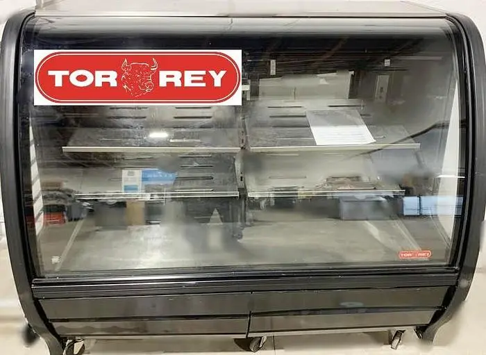 50" Wide curved glass refrigerated show case