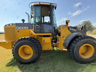 USED 2015 Deere 544K