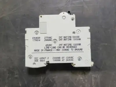 Used MERLIN GERIN 24430 Switchgears British Columbia CA | Lenmark #242115