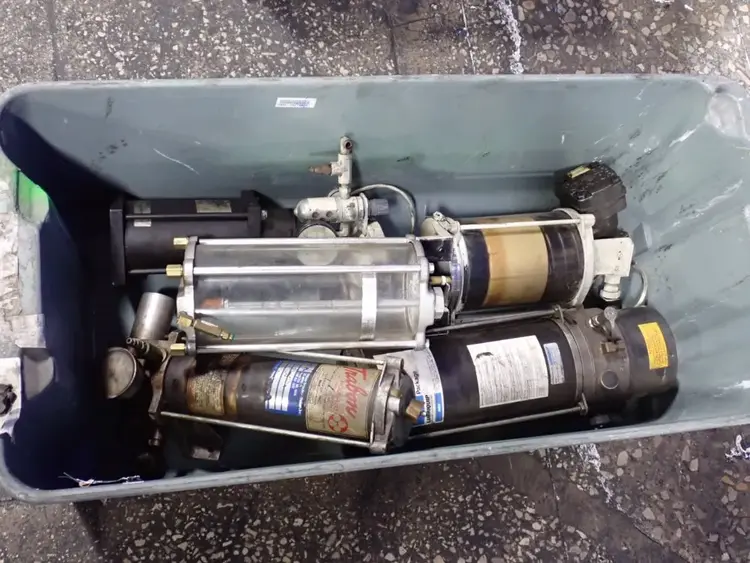 Used TRABON, LUBRIQUIP, DESTACO _UNKNOWN_ Pumps Ohio US | HGR 24 #870699