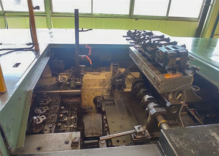 Used 1998 JERN YAO JBF-30B4S Forming Machine New York US | Barbarotto Int'l Sales Corp #1332950