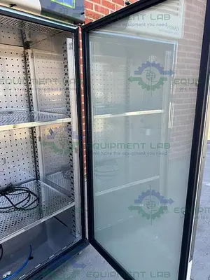 USED CARON 7401-33-1 CO2 REACH IN HUMIDITY INCUBATOR 115V, 60°C, 33 CU, FT.
